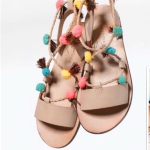 Zara Girls Pom Pom Sandals - size 3.5 - Picture 1 of 5